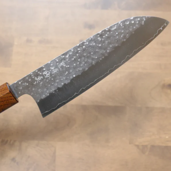 Thương hiệu Makoto Kurosaki - Dao Nhật Bản Santoku SPG2 Hammered (cán tròn xanh biển)