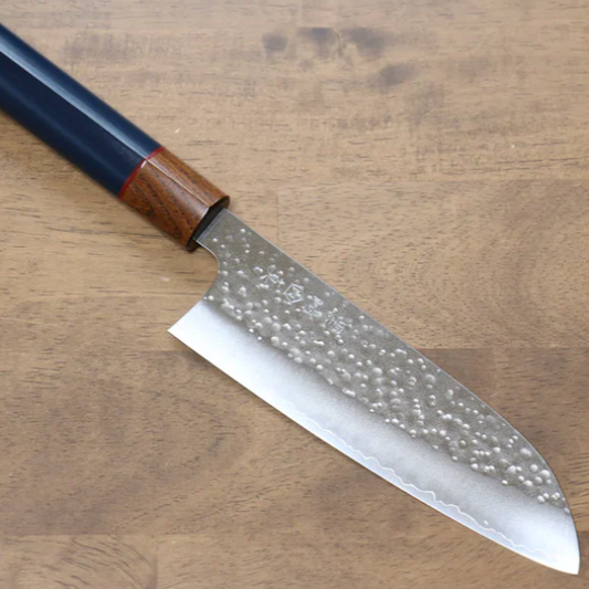 Thương hiệu Makoto Kurosaki - Dao Nhật Bản Santoku SPG2 Hammered (cán tròn xanh biển)